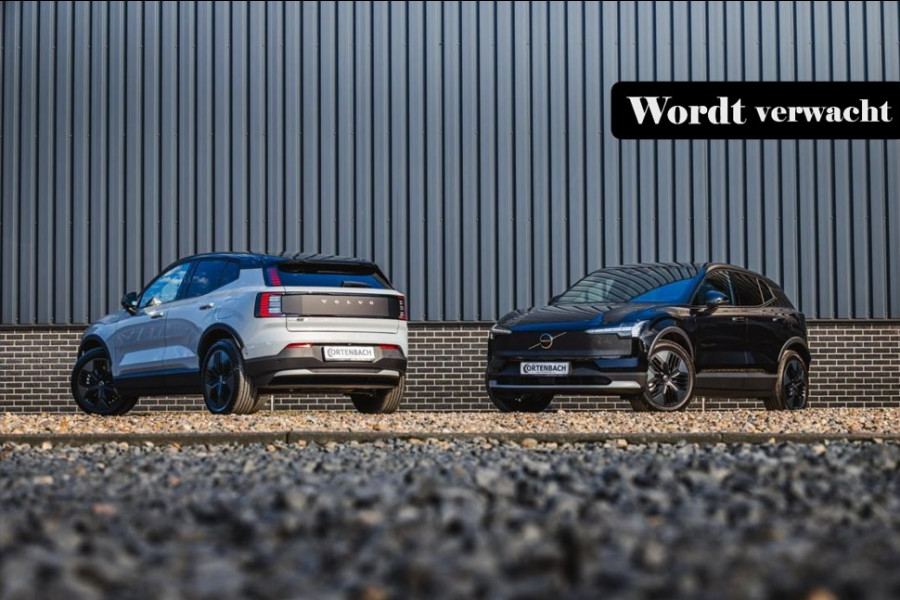 Volvo XC40 Recharge Plus 70 kWh | Zwenkbare trekhaak | Adaptieve cruise | Blis | 19 Inch | Full LED |