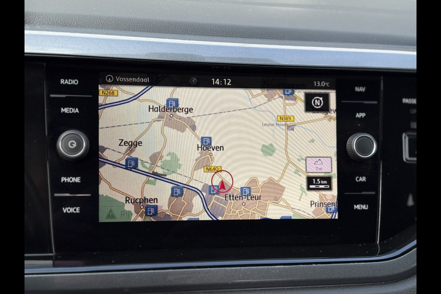 Volkswagen Polo 1.0 TSI Highline | Navi, Climate, Stoelverw., PDC, 15'' LMV | Onderhoudshistorie aanwezig! |