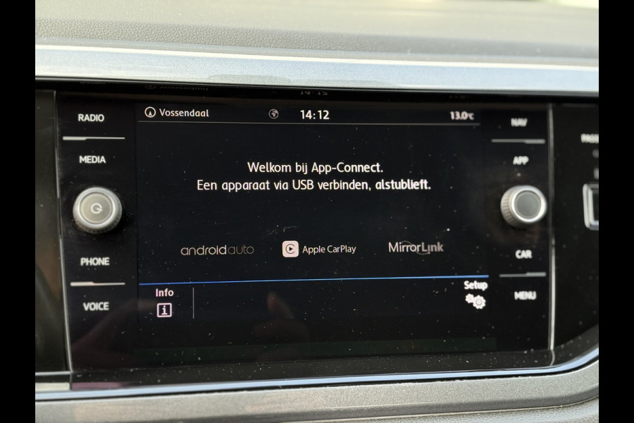 Volkswagen Polo 1.0 TSI Highline | Navi, Climate, Stoelverw., PDC, 15'' LMV | Onderhoudshistorie aanwezig! |