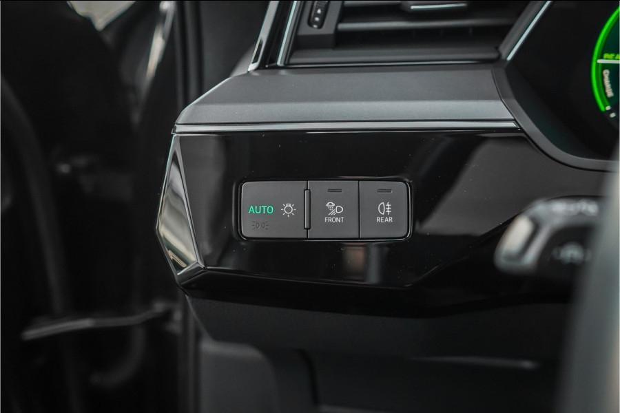 Audi e-tron 55 Quattro Advanced 95 kWh Pano 360° Memory