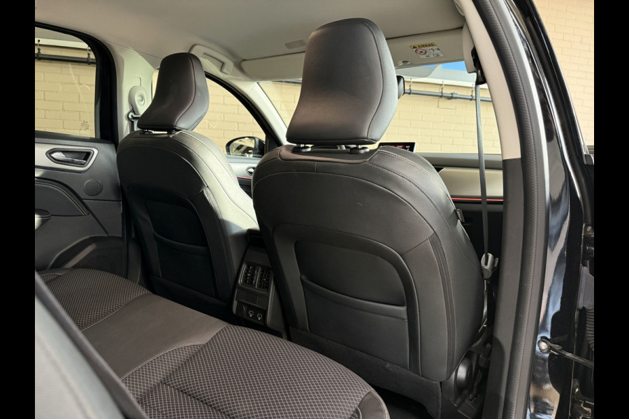 Renault Arkana 1.3 TCe Intens 140pk | Groot Navi | Bose | 18" | ACC | Blindspot | Camera | 100% dealer onderhouden!