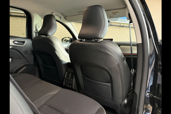 Renault Arkana 1.3 TCe Intens 140pk | Groot Navi | Bose | 18" | ACC | Blindspot | Camera | 100% dealer onderhouden!