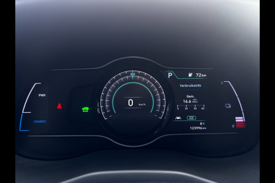 Hyundai Kona EV Comfort 64 kWh | 95% SOH | Trekhaak | Camera | Navigatie | Stoelverwarming |