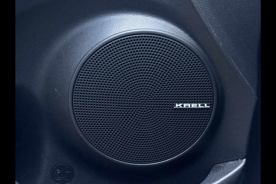 Hyundai Kona EV Comfort 64 kWh | 95% SOH | Trekhaak | Camera | Navigatie | Stoelverwarming |