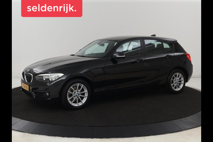 BMW 1-serie 116d | Navigatie | Parkeerhulp | Airco | Cruise control | Bluetooth | Keyless Start