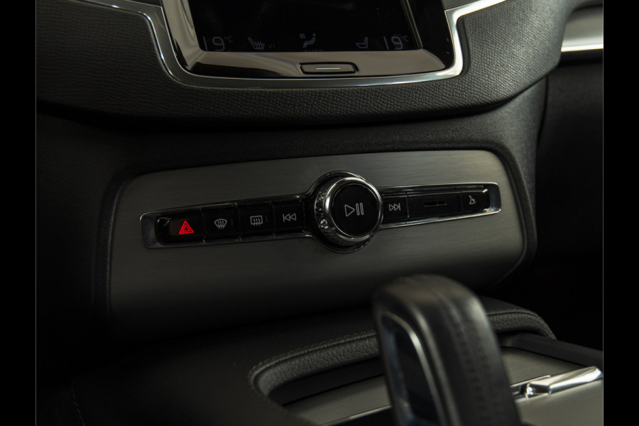 Volvo XC90 2.0 T8 Twin Engine AWD Momentum Pro 20" | TREKHAAK | CAMERA