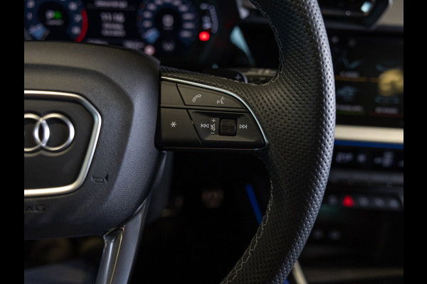 Audi A3 Sportback 35 TFSI S edition / 150pk / Panorama dak / Sonos / Achteruitrij camera /