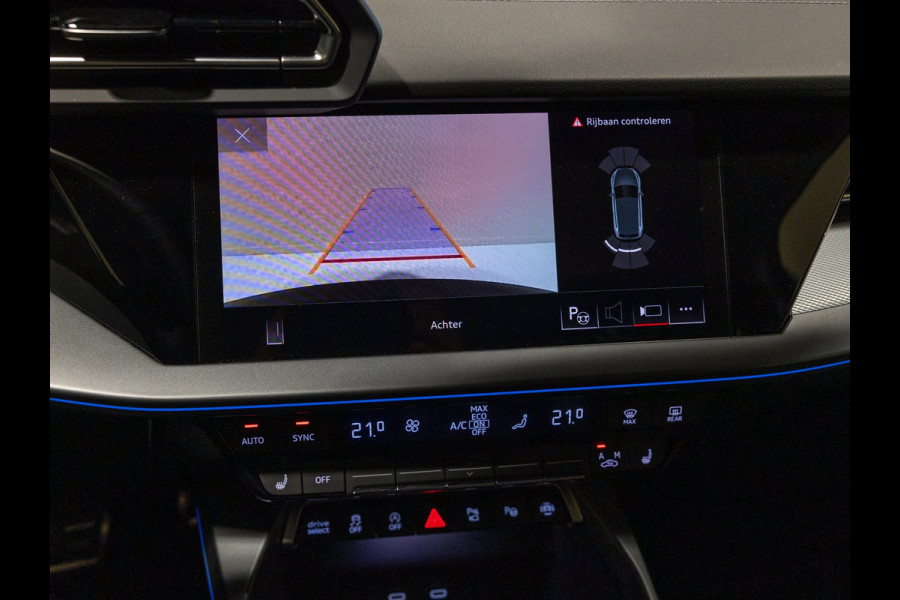 Audi A3 Sportback 35 TFSI S edition / 150pk / Panorama dak / Sonos / Achteruitrij camera /