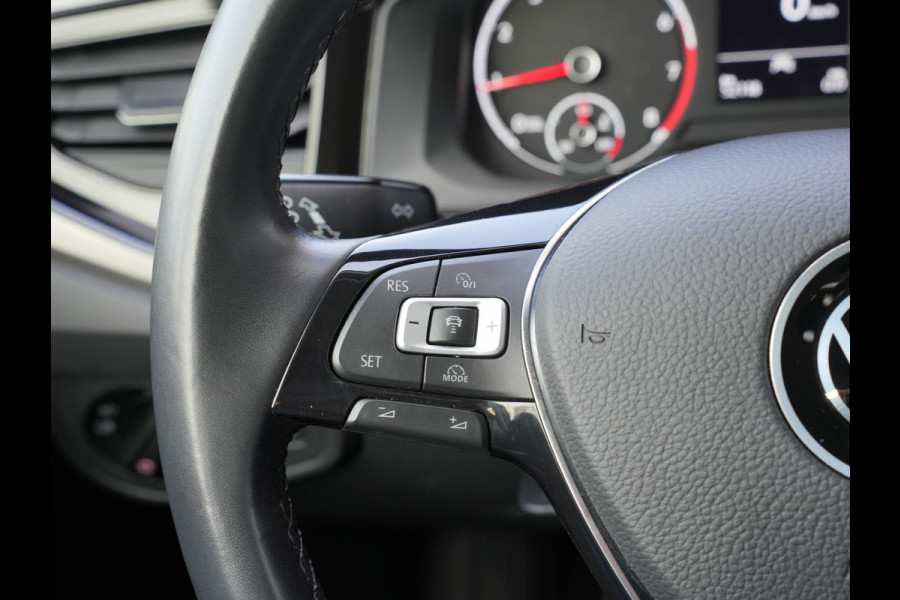 Volkswagen Polo 1.0 TSI Comfortline | Achteruitrijcamera | Trekhaak |