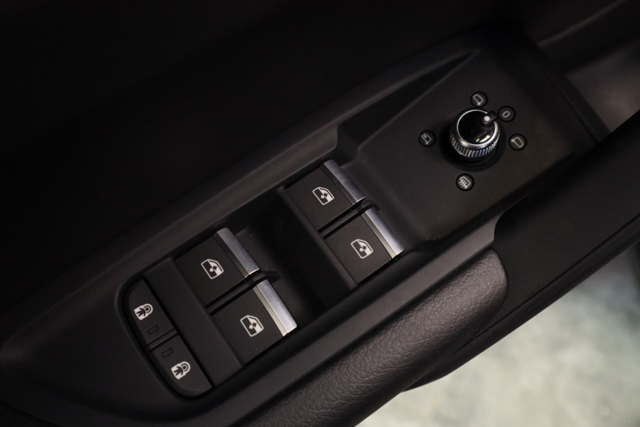 Audi Q5 Sportback TFSI e S edition Panoramadak 22"LM Velgen