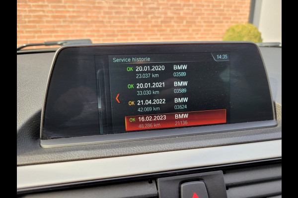 BMW 1-serie 118i Sportstoel, LED (Sparkling Brown Metallic), NL-NAP