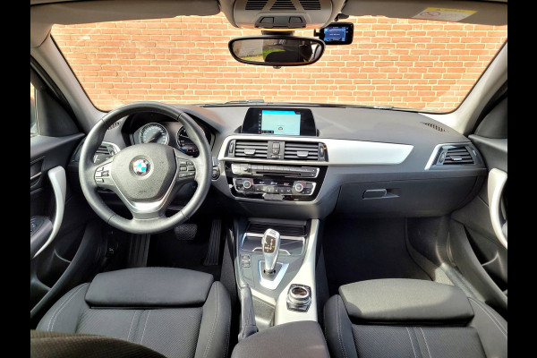 BMW 1-serie 118i Sportstoel, LED (Sparkling Brown Metallic), NL-NAP