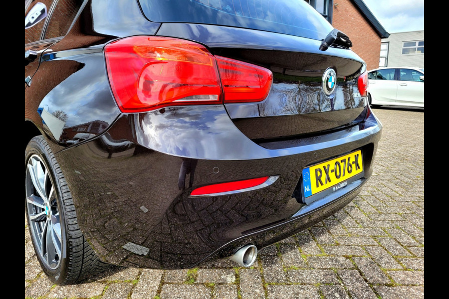 BMW 1-serie 118i Sportstoel, LED (Sparkling Brown Metallic), NL-NAP