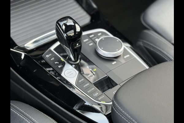 BMW X3 xDrive30e High Ex. M-Sport |Pano|Leer|360Cam|20"|Trekhaak