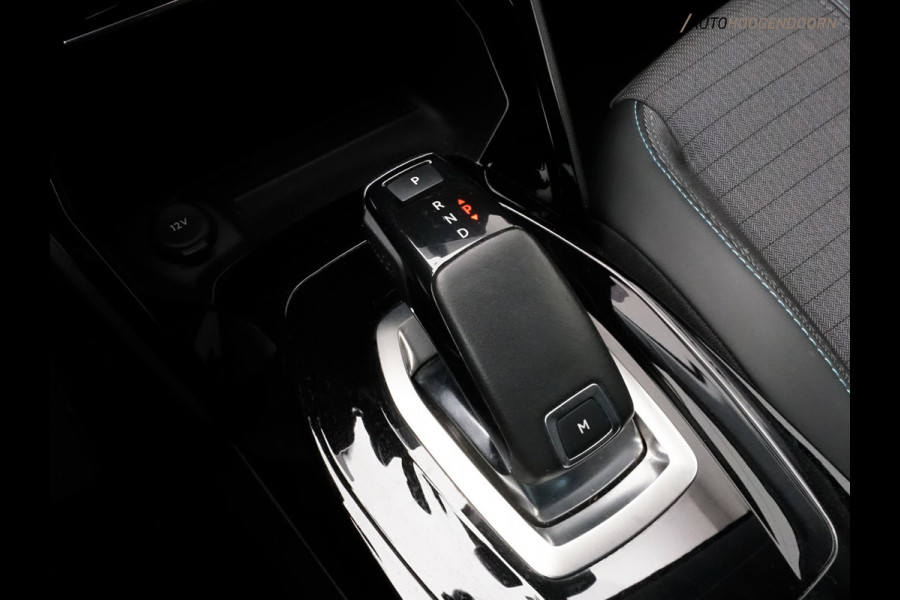 Peugeot 208 1.2 PureTech Allure Sport (ACHTERUITRIJCAMERA,APPLE CARPLAY,L.M. VELGEN,LED VERLICHTING,CRUISE CONTROL,TOPCONDITIE)