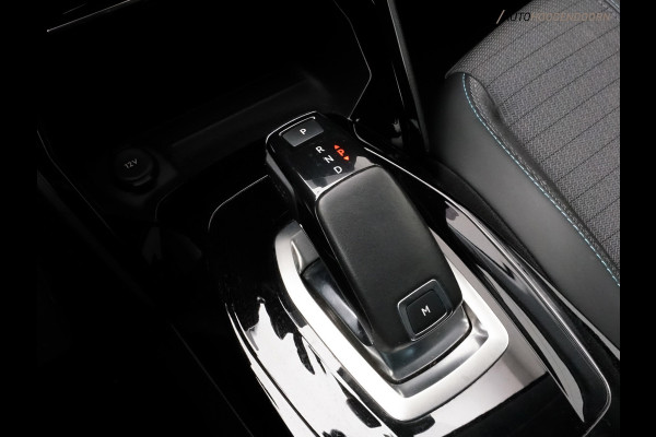 Peugeot 208 1.2 PureTech Allure Sport (ACHTERUITRIJCAMERA,APPLE CARPLAY,L.M. VELGEN,LED VERLICHTING,CRUISE CONTROL,TOPCONDITIE)