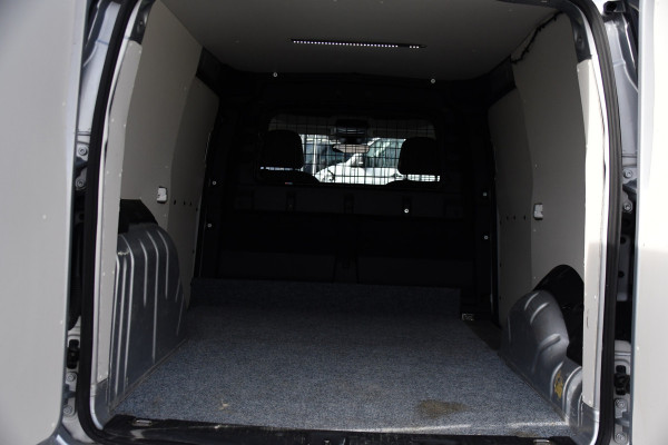 Volkswagen Caddy Cargo Maxi 2.0 TDI Exclusive Camera, Cruise, Carplay, LED, 2 x Schuifdeur, Stoelverwarming, Trekhaak, Standkachel, Uniek!