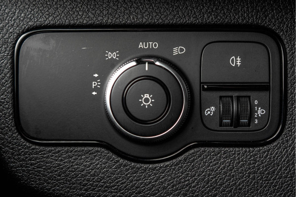 Mercedes-Benz Sprinter 311 CDI L2H2 | Volledig Ingericht | Mbux | Camera | Navi | Climatronic