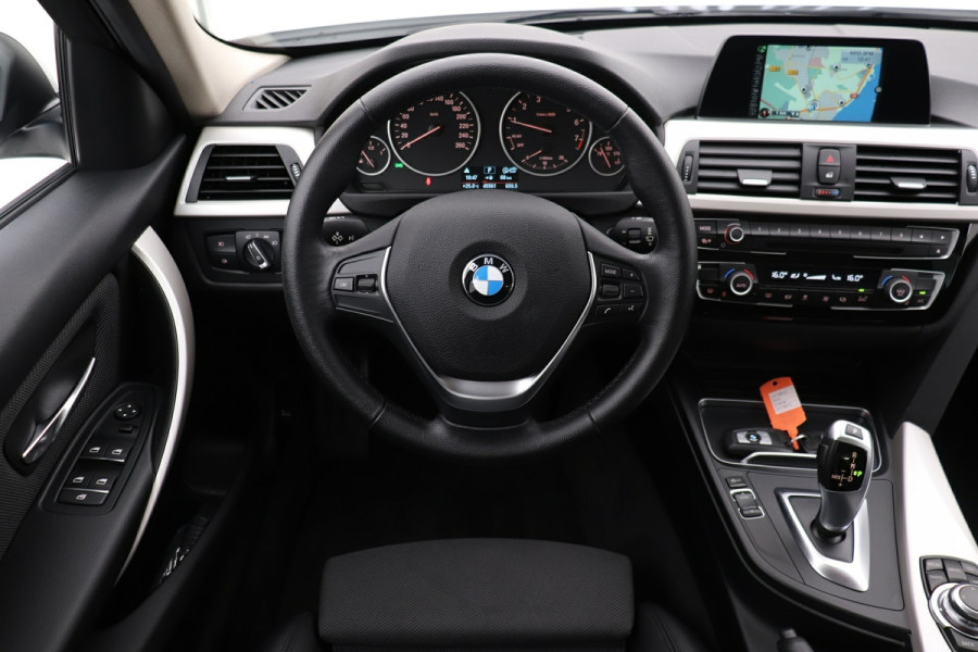 BMW 3 Serie 318i Sport Aut. | Full-LED | Navigatie | Climate control | Sportstoelen