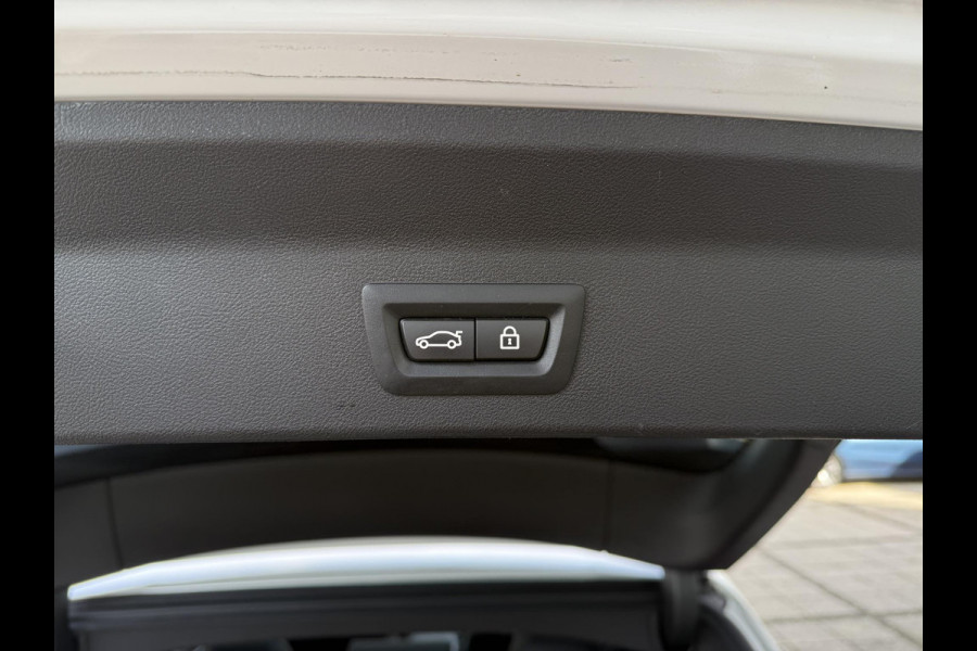 BMW iX3 Aut. Executive 80 kWh | SoH 94% | Panorama | Trekhaak | Leder | Harman Kardon |