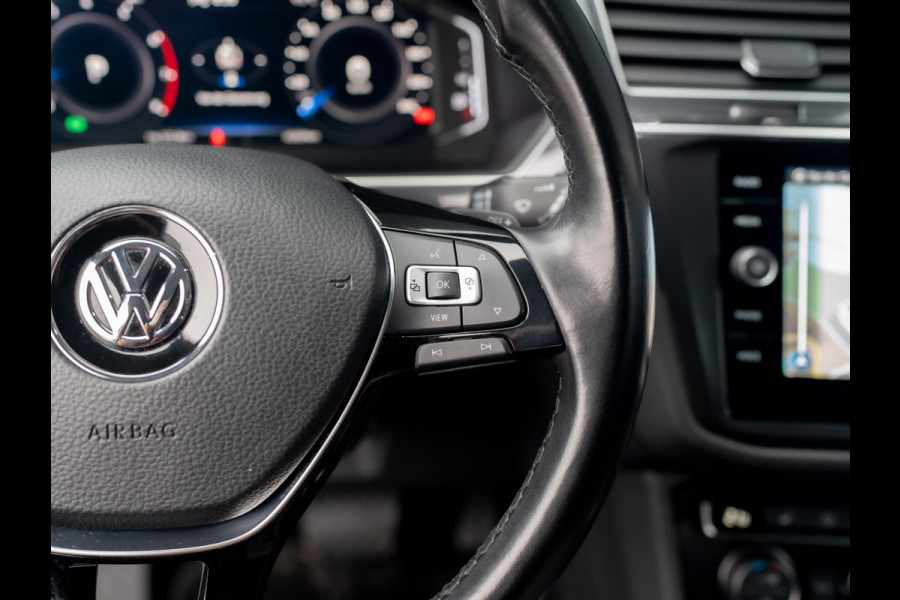 Volkswagen Tiguan Allspace 1.5 TSI Highline Business R 7p. | R-line | Trekhaak wegkl. | 360 Camera | Head Up | Prijs Rijklaar!!