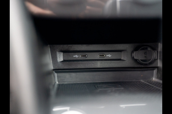 Volkswagen Tiguan Allspace 1.5 TSI Highline Business R 7p. | R-line | Trekhaak wegkl. | 360 Camera | Head Up | Prijs Rijklaar!!