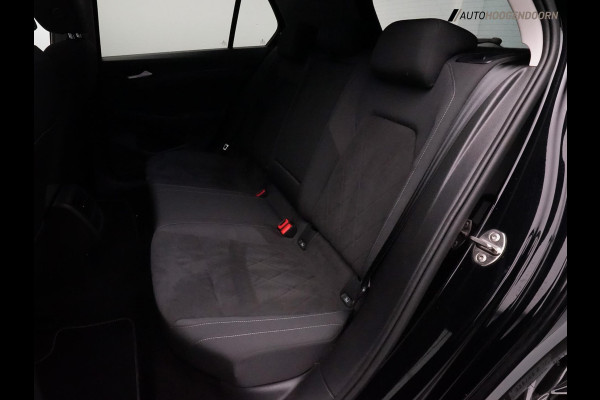 Volkswagen Golf 1.5 TSI Life Business Luxe (STUURVERWARMING,MEMORY STOELEN,SFEERVERLICHTING,ADAPTIVE CRUISE,CAMERA,TOPCONDITIE)
