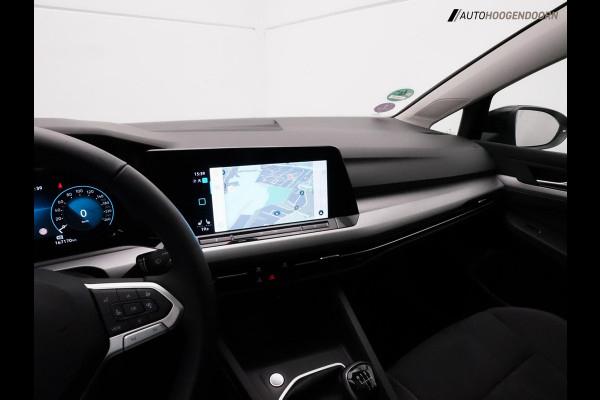 Volkswagen Golf 1.5 TSI Life Business Luxe (STUURVERWARMING,MEMORY STOELEN,SFEERVERLICHTING,ADAPTIVE CRUISE,CAMERA,TOPCONDITIE)