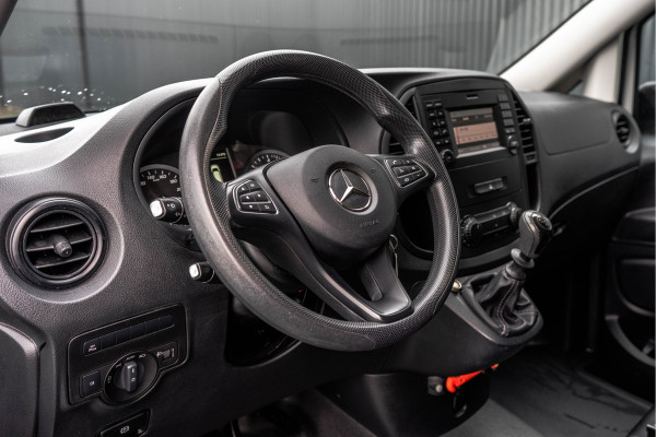 Mercedes-Benz Vito 111 CDI XL L3H1 | 5-Persoons | DC | Camera | Cruise | Airco | Trekhaak