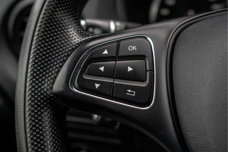 Mercedes-Benz Vito 111 CDI XL L3H1 | 5-Persoons | DC | Camera | Cruise | Airco | Trekhaak