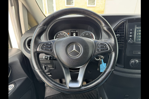 Mercedes-Benz Vito 114 1.9 CDI Automaat L2H1 Climate Control Adaptieve Cruise Side Bars Camera Carplay Trekhaak Stoelverwarming
