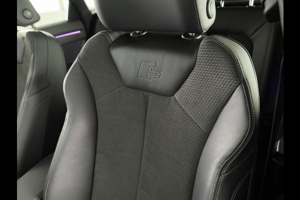 Audi Q3 Sportback 45 TFSI e S Edition 245 pk S-tronic | Navigatie | Panoramadak | Parkeersensoren | Achteruitrijcamera | Stoelverwarming | Lichtmetalen velgen 20" | S-Line |