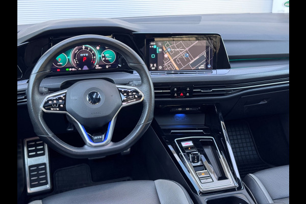 Volkswagen Golf 1.4 eHybrid GTE Pano/Leer/Camera/Matrix