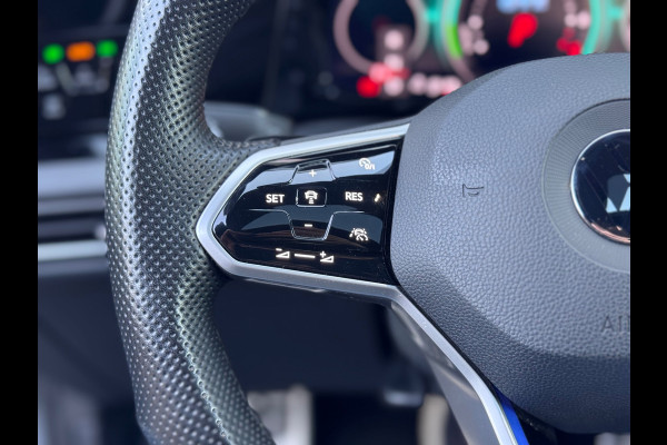 Volkswagen Golf 1.4 eHybrid GTE Pano/Leer/Camera/Matrix