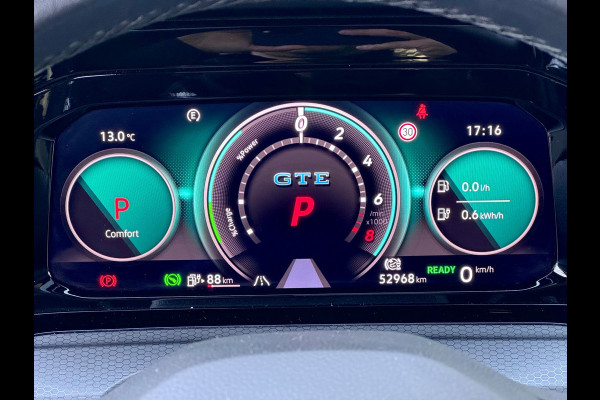 Volkswagen Golf 1.4 eHybrid GTE Pano/Leer/Camera/Matrix