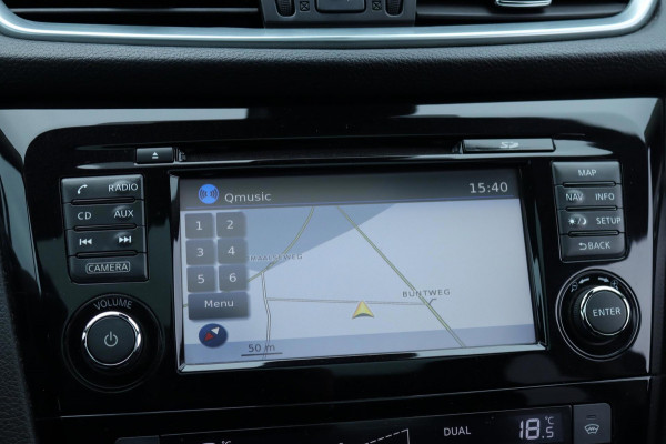 Nissan QASHQAI 1.2 Pano / Camera / Navigatie