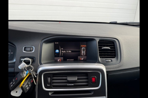Volvo S60 2.0 T4 Polar+ Dynamic -Dealer onderhouden-Trekhaak
