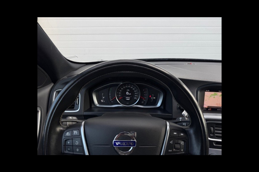 Volvo S60 2.0 T4 Polar+ Dynamic -Dealer onderhouden-Trekhaak