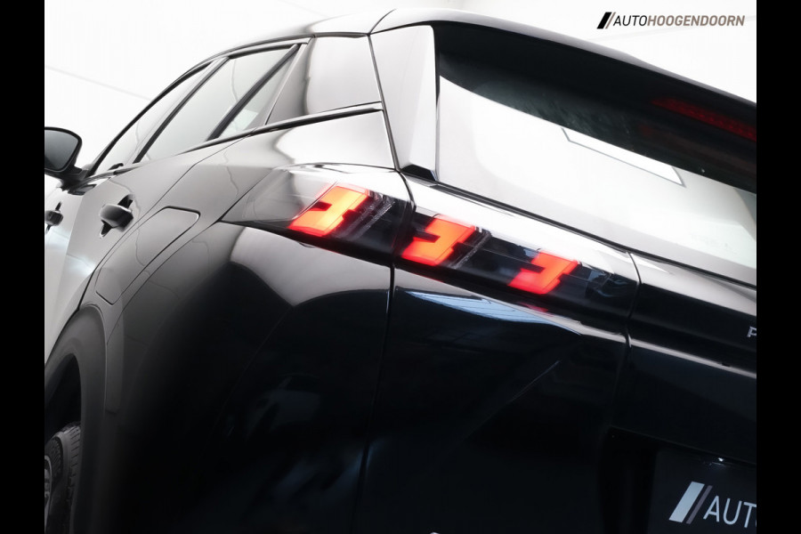 Peugeot 2008 1.2 PureTech Active Pack Sport (APPLE CARPLAY,CRUISE CONTROL,PARKEERSENSOREN,LM-VELGEN,LED VERLICHTING,TOPCONDITIE)