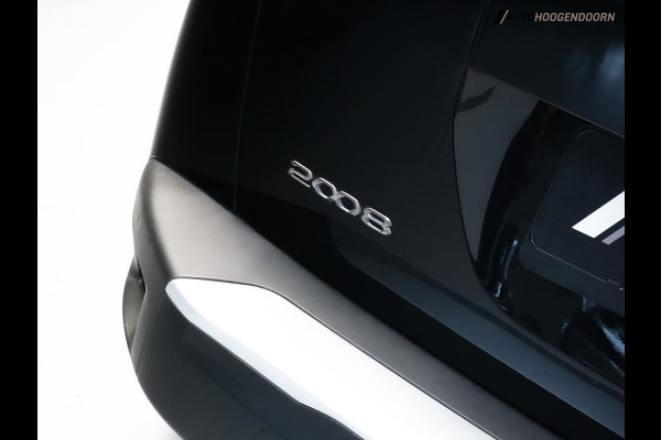 Peugeot 2008 1.2 PureTech Active Pack Sport (APPLE CARPLAY,CRUISE CONTROL,PARKEERSENSOREN,LM-VELGEN,LED VERLICHTING,TOPCONDITIE)