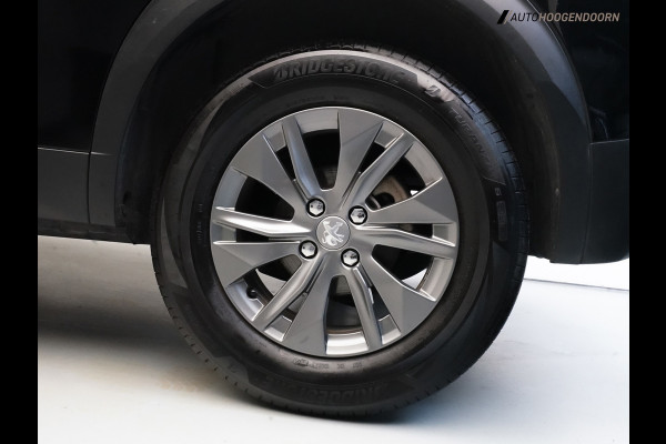 Peugeot 2008 1.2 PureTech Active Pack Sport (APPLE CARPLAY,CRUISE CONTROL,PARKEERSENSOREN,LM-VELGEN,LED VERLICHTING,TOPCONDITIE)