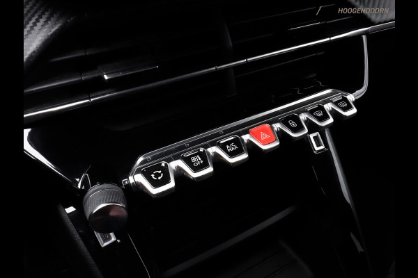 Peugeot 2008 1.2 PureTech Active Pack Sport (APPLE CARPLAY,CRUISE CONTROL,PARKEERSENSOREN,LM-VELGEN,LED VERLICHTING,TOPCONDITIE)