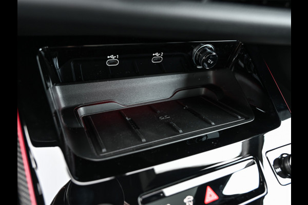 Audi A6 Avant 2.0 e-hybrid quattro 368pk S edition Competition |MMI interface update | Achteras besturing | Premium S-Seats | Trekhaak | B&O Sound | Head-Up | Soft-Close | Adaptive Cruise | Passagiers display | 5 jaar garantie | Luchtvering