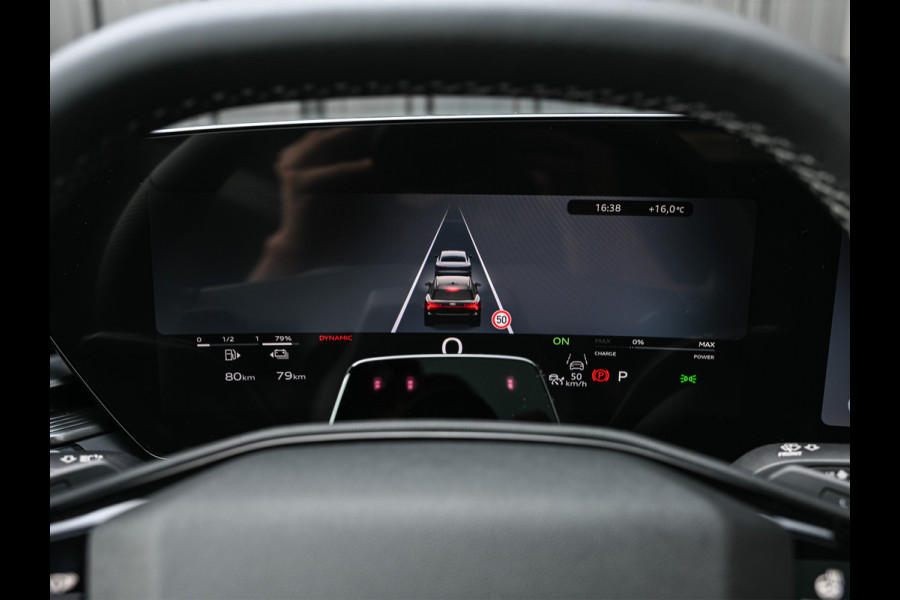 Audi A6 Avant 2.0 e-hybrid quattro 368pk S edition Competition |MMI interface update | Achteras besturing | Premium S-Seats | Trekhaak | B&O Sound | Head-Up | Soft-Close | Adaptive Cruise | Passagiers display | 5 jaar garantie | Luchtvering