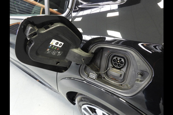 Peugeot e-208 EV Active Pack 50 kWh NAVI/CLIMA/CRUISE/LED/PDC!