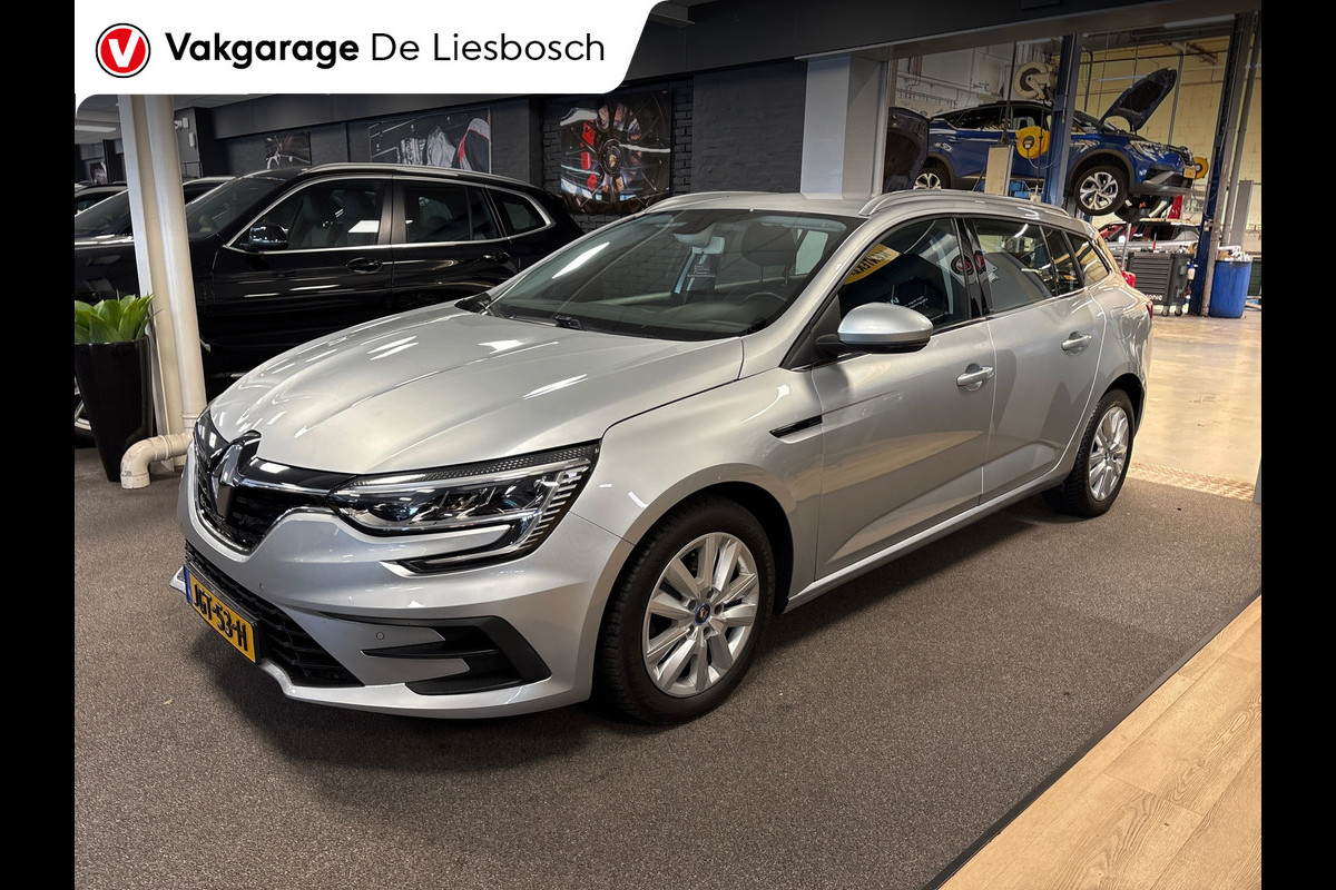 Renault Mégane Estate 1.6 E-Tech Plug-In Hybrid 160 Business Zen / stoel en stuurverwarming / camera / navigatie
