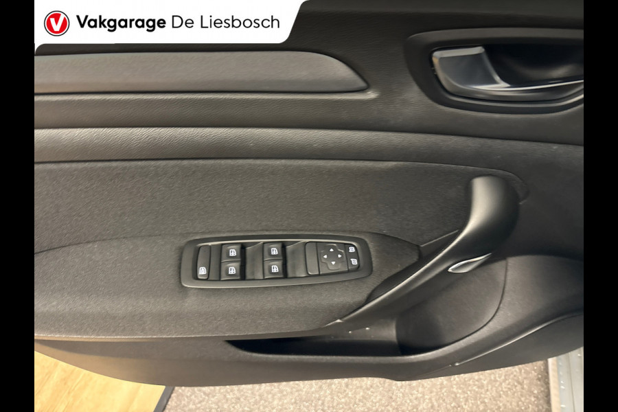 Renault Mégane Estate 1.6 E-Tech Plug-In Hybrid 160 Business Zen / stoel en stuurverwarming / camera / navigatie