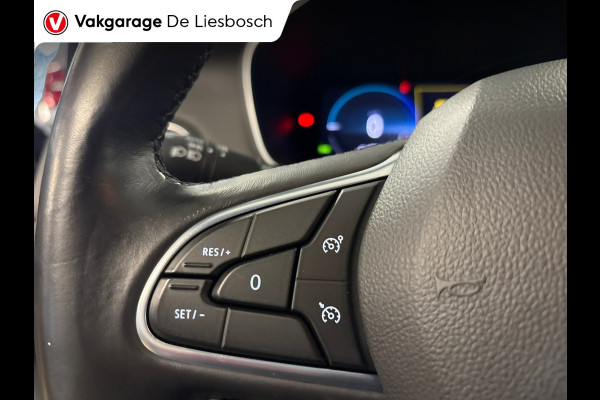 Renault Mégane Estate 1.6 E-Tech Plug-In Hybrid 160 Business Zen / stoel en stuurverwarming / camera / navigatie