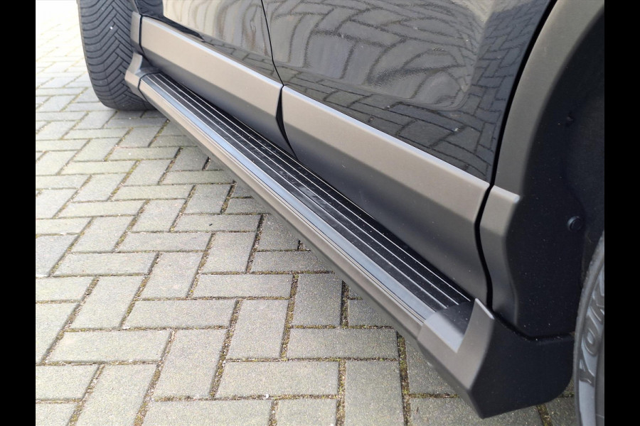 Toyota RAV4 2.5 Hybrid AWD Black Edition | Schuifdak, Treeplanken, Dodehoekherkenning, Keyless, Parkeersensoren, Elektrische achterklep