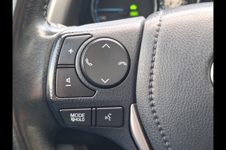 Toyota RAV4 2.5 Hybrid AWD Black Edition | Schuifdak, Treeplanken, Dodehoekherkenning, Keyless, Parkeersensoren, Elektrische achterklep